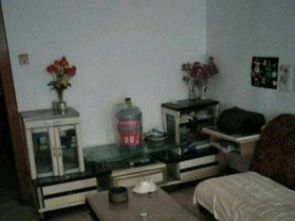 宜昌一樓住房出租 坐北朝南，生活用品齊全，簡單裝修